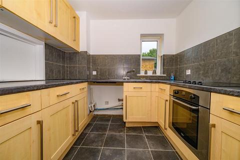 2 bedroom flat for sale, Burley House, Queens Drive, Abbots Langley