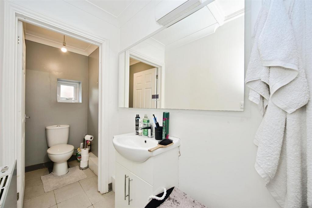 Annex Bathroom
