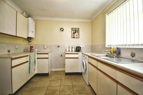 undefined, Hotton Close, Hull
