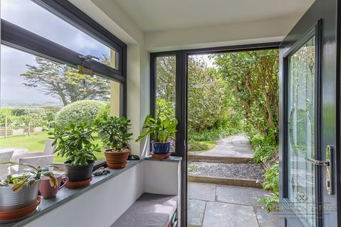 undefined, Tregatta, Cornwall PL34