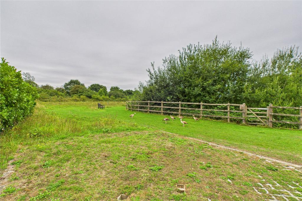 Communal Grounds