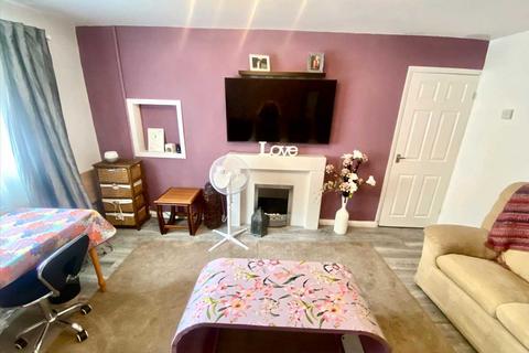 26 Mountain View, Tonypandy, CF40 2NF