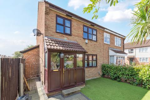 1 Clayworth Close, Sidcup, DA15 9HJ