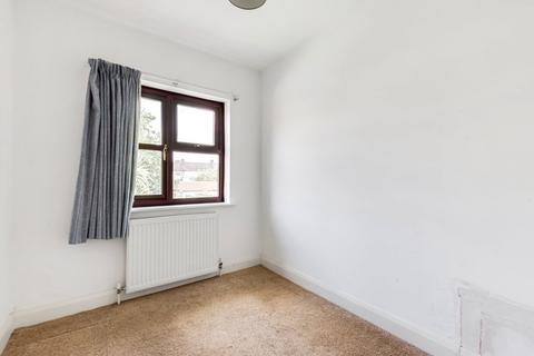 1 Clayworth Close, Sidcup, DA15 9HJ