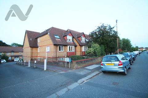 1 bedroom flat for sale, Botany Close, Barnet EN4