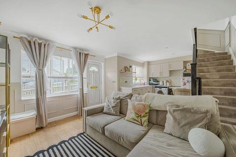 1 bedroom end of terrace house for sale, Brickfield Farm Gardens, Farnborough, Kent, BR6