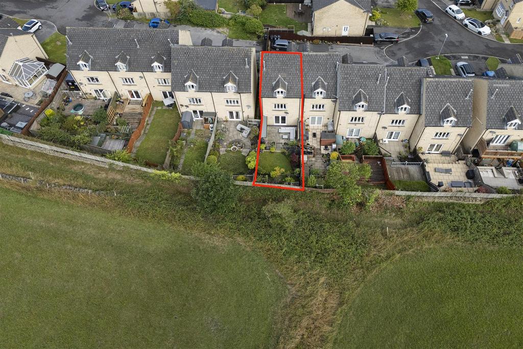 Bramleys Estate Agents - High Bank Close - Elland