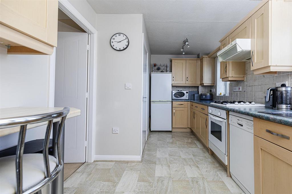 Bramleys Estate Agents - High Bank Close - Elland