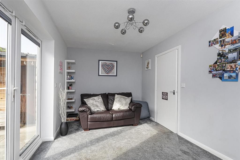 Bramleys Estate Agents - High Bank Close - Elland