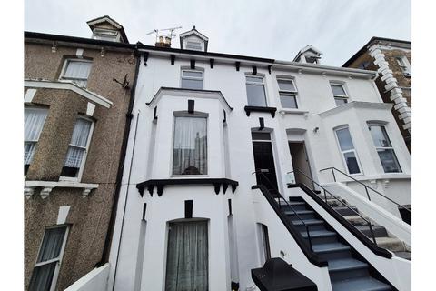 2 bedroom flat for sale, Arthur Road, Margate, CT9