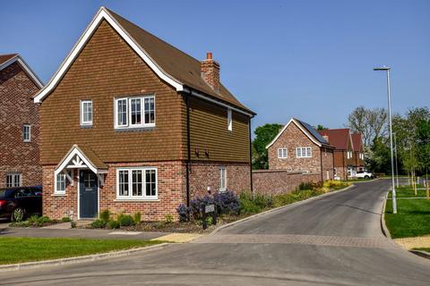 3 bedroom detached house for sale, Little Green Lane,Croxley Green,Rickmansworth,WD3 3JJ