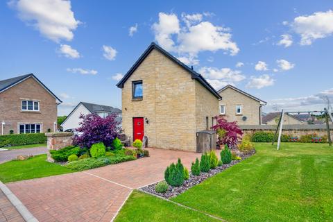 undefined, Coulters Crescent, Carmunnock, Glasgow, G76 9AY