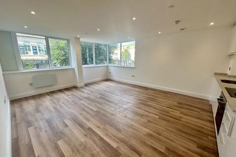 2 bedroom apartment to rent, New Road, Trinity Point New Road, DA11