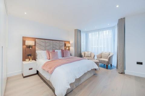 undefined, New Burlington Place, London W1S