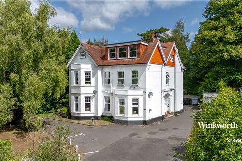 McKinley Road, Bournemouth, BH4
