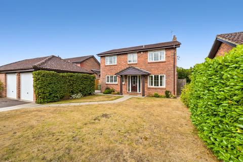 4 bedroom detached house for sale, Romsey