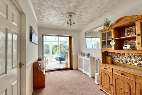 undefined, Dove Gardens, Park Gate