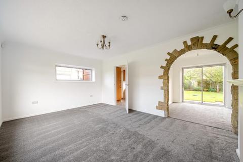 3 bedroom detached bungalow for sale, Willow Rise, Tadcaster