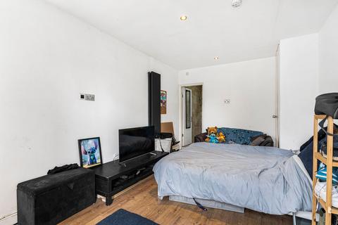 undefined, Framlingham Crescent, London, SE9