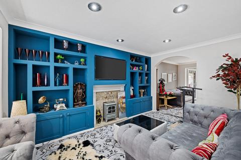 5 bedroom detached house for sale, St Josephs Avenue, Whitefield, M45 6NT
