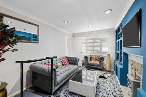 5 bedroom detached house for sale, St Josephs Avenue, Whitefield, M45 6NT