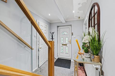 5 bedroom detached house for sale, St Josephs Avenue, Whitefield, M45 6NT