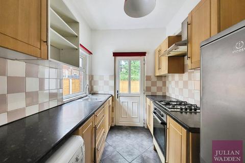 3 bedroom end of terrace house for sale, Warren Road, Cale Green, Stockport, SK3