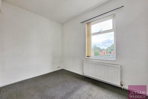 3 bedroom end of terrace house for sale, Warren Road, Cale Green, Stockport, SK3