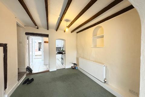 2 bedroom terraced house to rent, Two bedroom, terraced house in Clyst St Mary