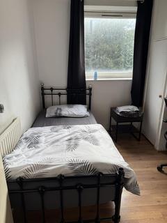 1 bedroom maisonette to rent, LONDON, E14