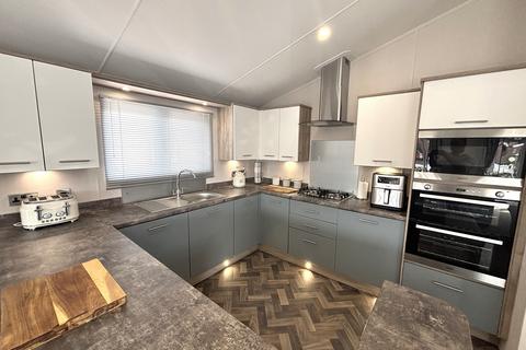 2 bedroom park home for sale, 123 Seaview Avenue, Seaton Estate, Arbroath