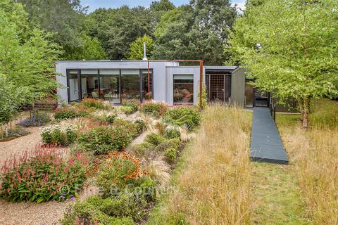 2 bedroom detached bungalow for sale, The Causeway, Freshwater, Isle of Wight