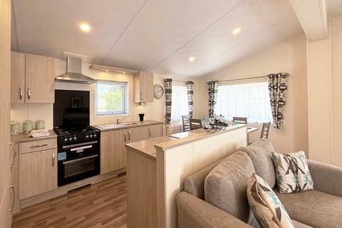 undefined, Crowthorne, Berkshire, RG40