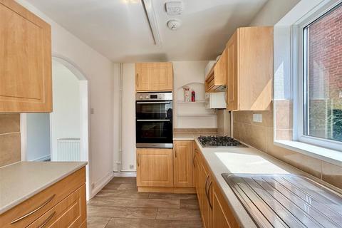 16 Henley Drive, Tamerton Foliot, Plymouth, PL5 4QA