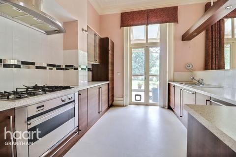 undefined, Beacon Lane, GRANTHAM