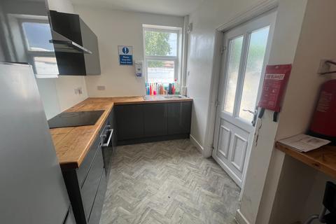 1 bedroom in a house share to rent, St Helens Road, Leigh, Leigh, WN7