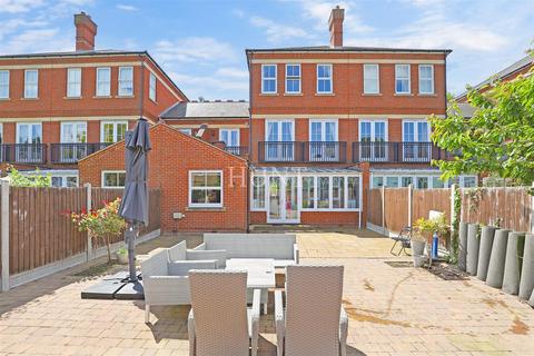 undefined, Brandesbury Square, Woodford Green, Essex