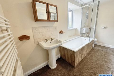 1 bedroom terraced house to rent, High Street, North Tawton, Devon, EX20