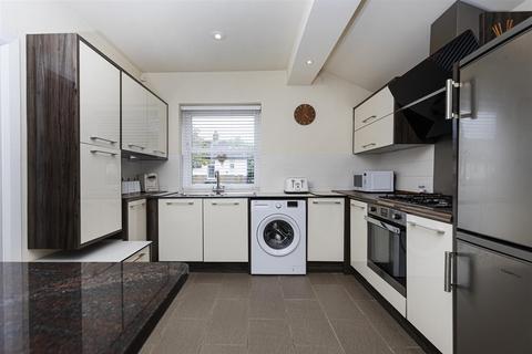 2 bedroom terraced house for sale, Dalmeny Avenue, Huddersfield