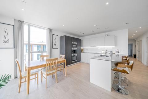3 bedroom apartment for sale, Woodberry Down, London N4