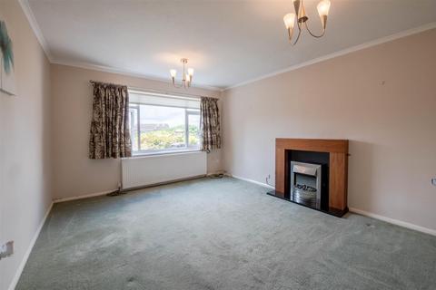 21 Alpine Road, Rushden, NN10 9RJ