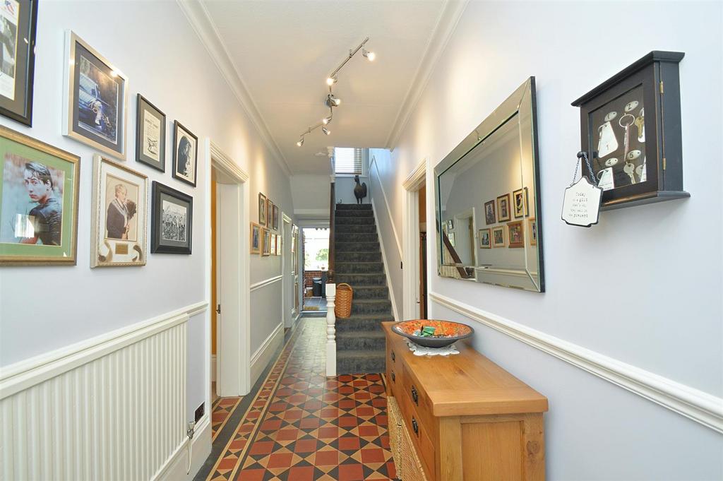 Resized Ent Hall.jpg