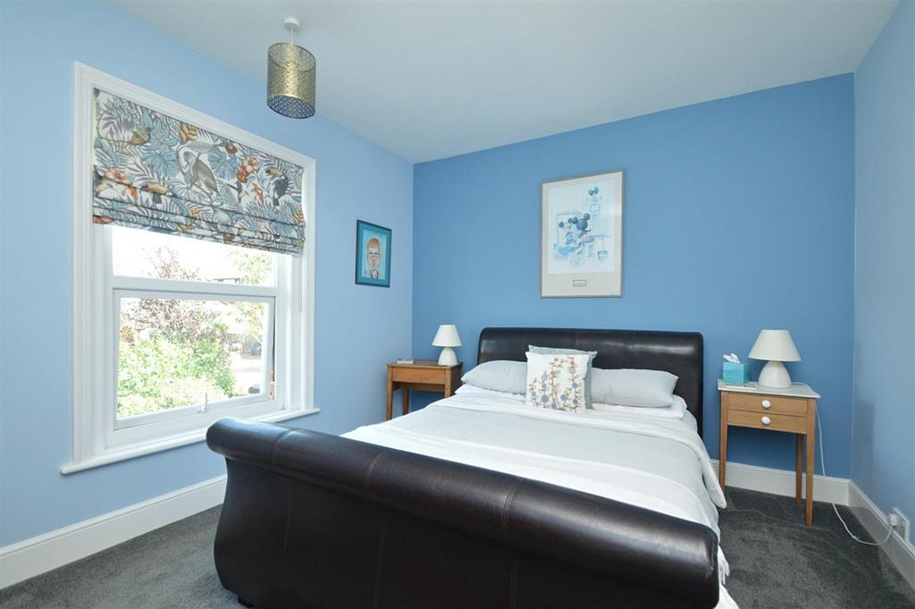 Resized Bed3.jpg