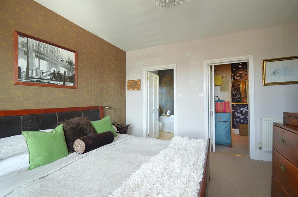 Resized Bed1c.jpg