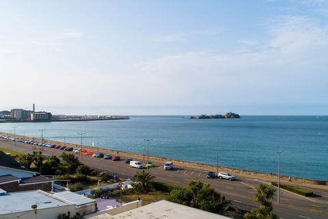 3 bedroom apartment for sale, Flat 6, Bay View Court, St Helier