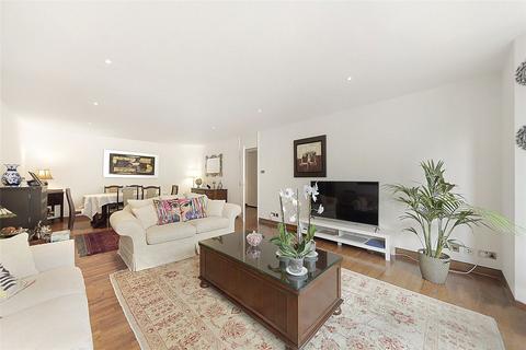 3 bedroom flat for sale, Emperors Gate, London SW7