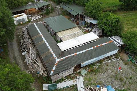 Farm land for sale, Glantren Lane, Llanybydder, SA40