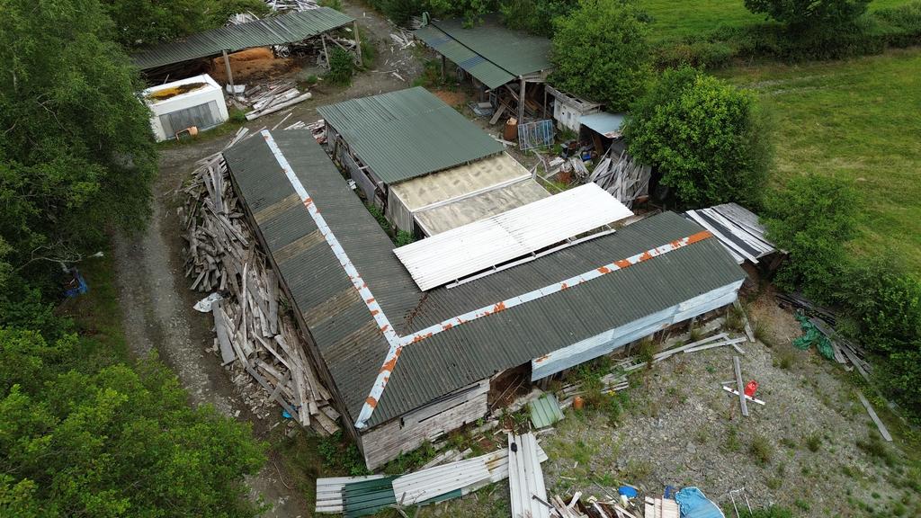 Workshop/stabling