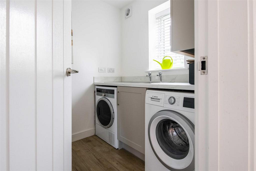 6 nowell close-low-16.jpg
