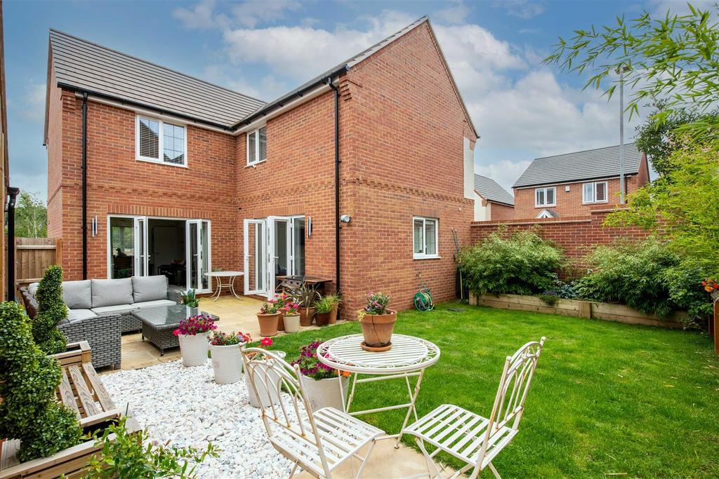 6 nowell close-low-13.jpg